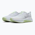 Dámske tréningové topánky Nike MC Trainer 3 white/metallic silver/barely volt 3