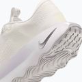 Dámske topánky Nike Motiva summit white/white/metallic silver/summit white 9
