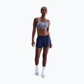 Fitness podprsenka Nike Swoosh Medium Support world indigo/white 2