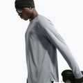 Pánske bežecké tričko longsleeve Nike Stride Dri-Fit ADV Smoke Grey 6