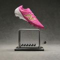 Futbalové kopačky New Balance Tekela Elite Low V5 FG pink heat/metallic gold/pink satin 8
