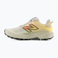 Dámske bežecké topánky  New Balance Rebel V1 white peach/timberwolf 3