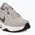 Pánske tréningové topánky Nike Air Monarch IV moon particle/black/dark hazel 7