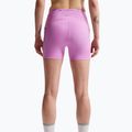Dámske bežecké šortky Nike Swift High-Waisted 4" light magenta 4