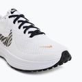 Dámske bežecké topánky Nike Revolution 8 white/metallic gold/black 7
