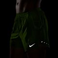 Pánske šortky Nike Stride Dri-Fit Brief-Lined 5" volt ice 7