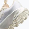 Dámske topánky Nike Motiva 2 white/chalk/sail 8