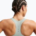 Fitness podprsenka Nike Swift High-Support Lightly Lined steam/reflective silver 5