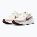 Dámske bežecké topánky Nike Revolution 8 EasyOn phantom/white/silt red/tattoo 3
