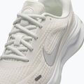 Dámske bežecké topánky Nike Journey Run summit white/metallic silver 3