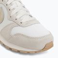 Dámske topánky Nike MD Runner 2 SE coconut milk/black/linen/sail 7