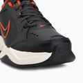 Pánske tréningové topánky Nike Air Monarch IV dark smoke grey/picante red/black 7