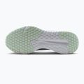 Dámske bežecké topánky Nike Run Defy summit white/white/metallic silver 2