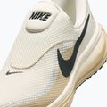 Pánske bežecké topánky Nike Revolution 8 EasyOn pale ivory/sail/linen/black spruce 3