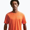 Pánske bežecké tričko Nike Miler Dri-Fit UV safety orange 4