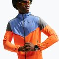 Pánska bežecká bunda Nike Impossibly Light Windrunner total orange/royal pulse/smoke grey 4