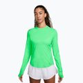 Dámske bežecké tričko longsleeve Nike Swift Dri-FIT UV illusion green
