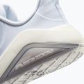 Dámske tréningové topánky Nike Bella 7 football grey/sail/metallic cool grey 6