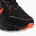 Pánske bežecké topánky Nike Vomero 18 black/university red/bright crimson 7