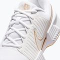 Dámske tenisové topánky Nike GP Challenge Pro white/summit white/linen/light orewood brown 4