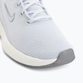 Dámske tréningové topánky Nike Bella 7 football grey/sail/metallic cool grey 7