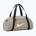 Dámska tréningová taška Nike Gym Club 24 l cream ii/black/sail 2