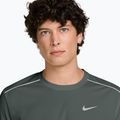Pánske bežecké tričko Nike Miler Dri-Fit UV camo green 3