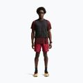Pánske bežecké šortky Nike Miler tough red/sport red 2