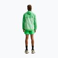 Pánske bežecké šortky Nike Stride Dri-Fit 2in1 7" green spark 3