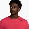 Pánske bežecké tričko Nike AeroSwift fusion red/black 3