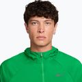 Pánska bežecká bunda Nike Stride green spark 3