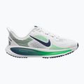 Detské bežecké topánky Nike Vomero 18 white/green spark/midnight navy