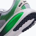 Detské bežecké topánky Nike Vomero 18 white/green spark/midnight navy 6