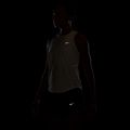 Dámske bežecké tričko Nike Swift Dri-Fit Tank Top sail 7