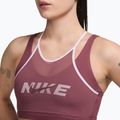 Fitness podprsenka Nike One pink smoke/bleached lilac/mystic dates 3