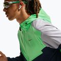 Pánska bežecká bunda Nike Impossibly Light Windrunner midnight navy/illusion green/wolf grey 6