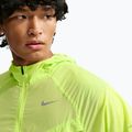 Pánska bežecká bunda Nike Stride Repel UV light lemon twist 6