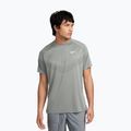 Pánske bežecké tričko Nike Stride grey fog