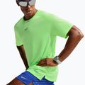 Pánske bežecké tričko Nike Stride volt/light silver 5