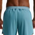 Pánske bežecké šortky Nike Stride smokey blue 5