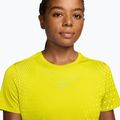 Dámske bežecké tričko Nike Swift Aero-FIT lemon venom/white 3