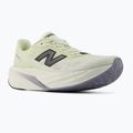 Dámske bežecké topánky New Balance FuelCell Rebel V5 pistachio butter/sea salt