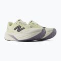 Dámske bežecké topánky New Balance FuelCell Rebel V5 pistachio butter/sea salt 4