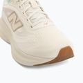 Dámske bežecké topánky New Balance Fresh Foam 680's V9 beige 7