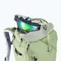 Dámsky lyžiarsky batoh Deuter Freerider Pro 32+ l  grove/mineral 13