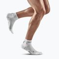 Pánske kompresné bežecké ponožky CEP Ultralight Low Cut carbon white 5