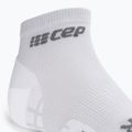 Pánske kompresné bežecké ponožky CEP Ultralight Low Cut carbon white 4