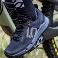 Dámska cyklistická obuv adidas FIVE TEN Trailcross LT core black/grey one/grey six 7