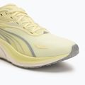 स्त्रीधावनपादत्राणानि PUMA Electrify Nitro 4 सुवर्णचन्द्र/उष्णश्वेतः 7