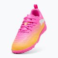 Detské kopačky  PUMA Future 9 Play TT poison pink/puma wht/sun stream/bright aqua/puma blk 4